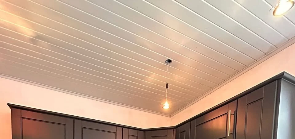 Ceiling, void & soffit resprays, Manchester