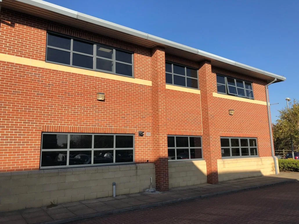 Aluminium Window Respray Sailsbury House