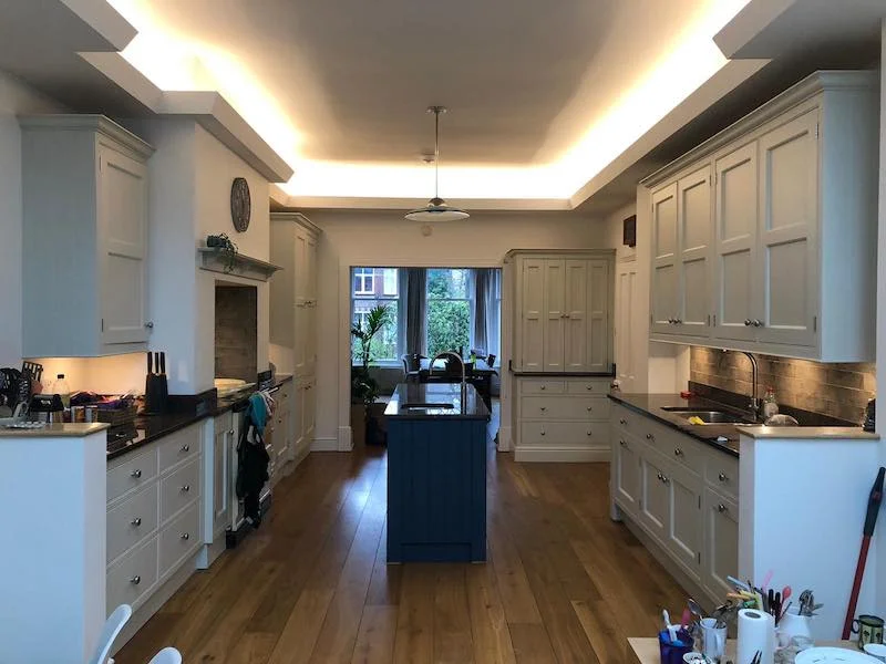 Kitchen Respray Bowden