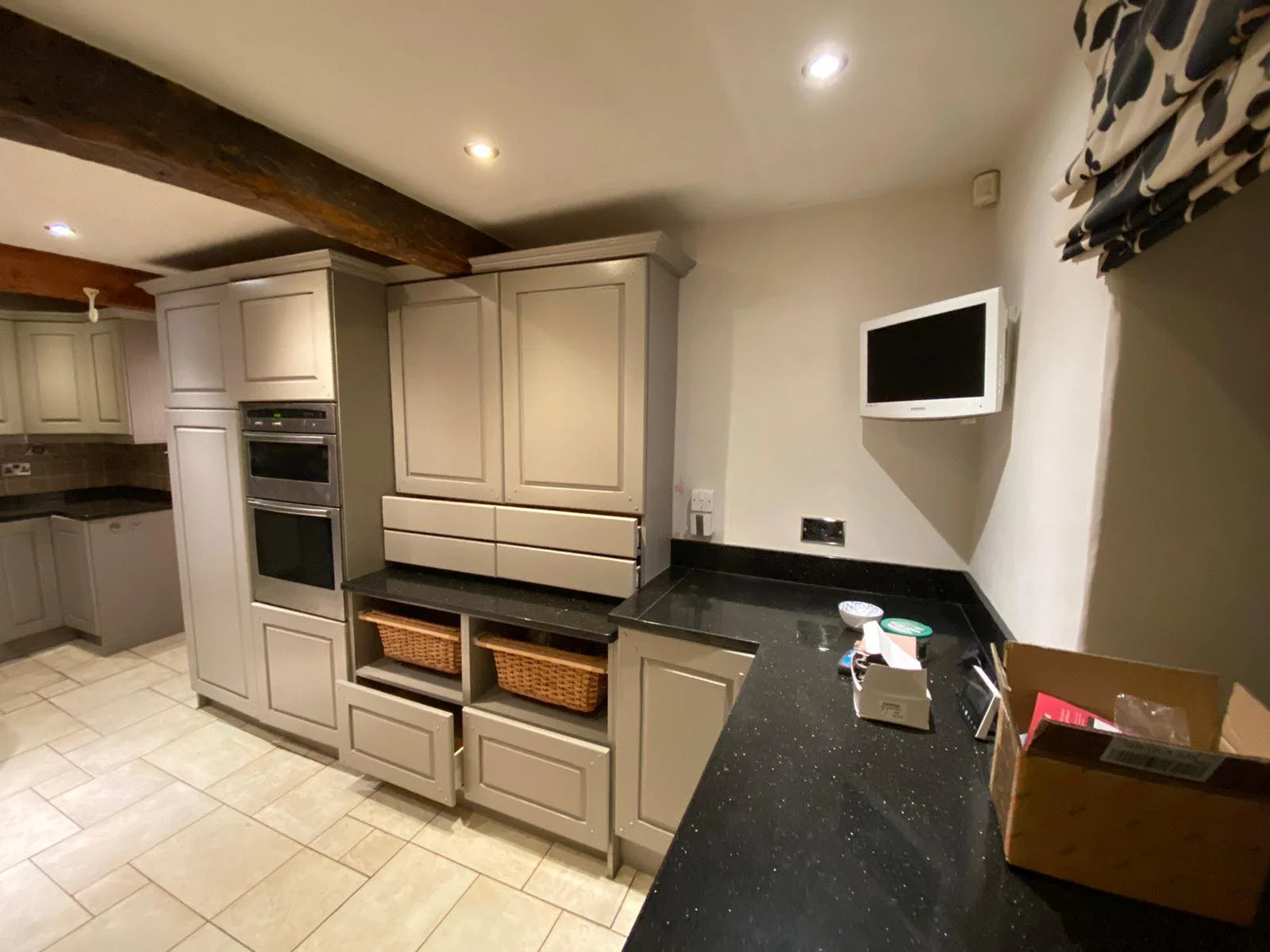 Kitchen Respray Saddleworth