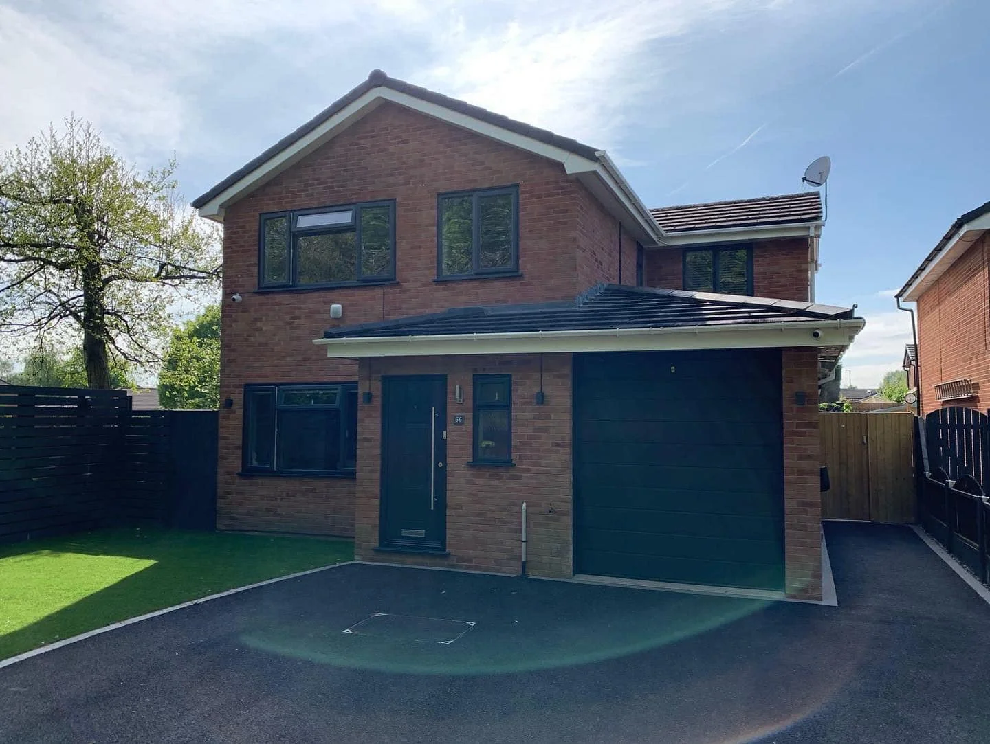 Entrance door respraying, Manchester